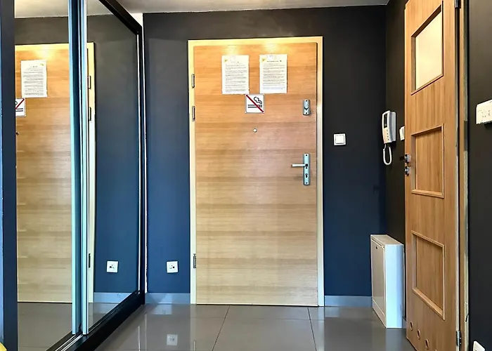 Krawiecka ~ 400m Main Square ~ Self Check-in 20h * Wroclaw