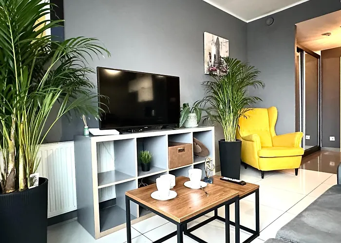 Apartment Krawiecka ~ 400m Main Square ~ Self Check-in 20h *